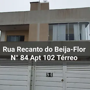 https://aconchegante-kitnet-prxima-a-praia-do-campeche.santa-catarina-brasil.com